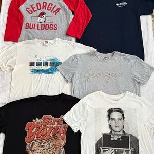 6 Women’s Medium T-Shirt Bundle